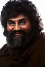 Nick Brimble; Bristol,İngiltere doğumlu İngiliz oyuncu