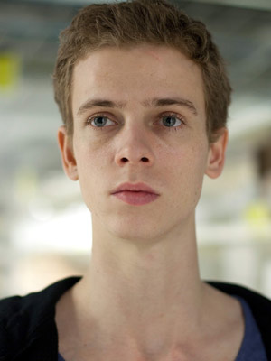 Stef Aerts; Turnhout, Anvers, Belçika doğumlu Belçikalı oyuncu