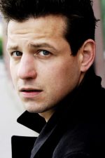 Ole Lagerpusch; Flensburg, Schleswig-Holstein, Almanya doğumlu Alman oyuncu