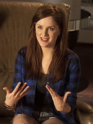 Sophie Rundle; Wycombe,Buckinghamshire,İngiltere doğumlu İngiliz  oyuncu