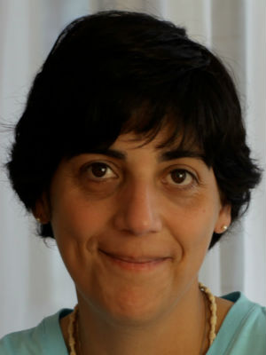 Paz Encina; besteci, kurgucu, senarist