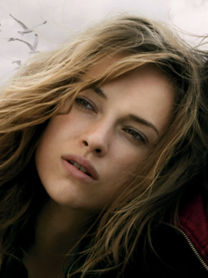 Alicja Bachleda; Tampico, Tamaulipas, Meksika doğumlu Alicja Bachleda-Curus,Alicja Bachleda Curus olarak da bilinen Polonyalı oyuncu