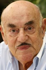 Artur Brauner; ?ód?, Polonya doğumlu Abraham Brauner olarak da bilinen Polonyalı yapımcı, idari yapımcı