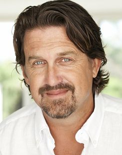 Geoffrey Blake; Amerikalı oyuncu