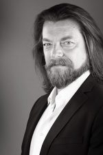 Stefano Milla; Torino, İtalya doğumlu İtalyan yapımcı