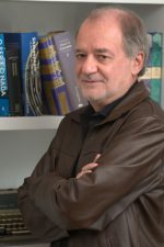 Marcílio Moraes; post-prodüksiyon sorumlusu, senarist, yapımcı