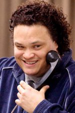 Adrian Martinez; Adrian Martinez olarak da bilinen Amerikalı oyuncu