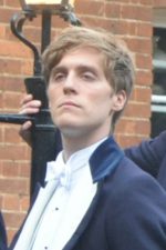 Jack Farthing; Londra,İngiltere doğumlu İngiliz  oyuncu