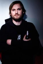 Geoff Barrow; Walton-in-Gordano,Somerset,İngiltere doğumlu İngilizfilmin diğer müzikleribesteci