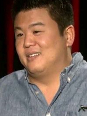 Shintaro Shimosawa; Amerikalı senarist, ortak yapımcı, yönetmen