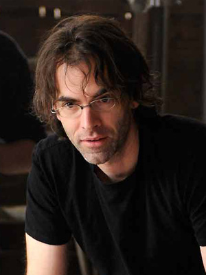 Vincenzo Natali; Amerikalı yönetmen, senarist, idari yapımcı