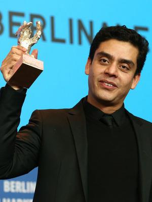 Jayro Bustamante; Guatemala doğumlu Guatemalalı senarist, yapımcı, yönetmen