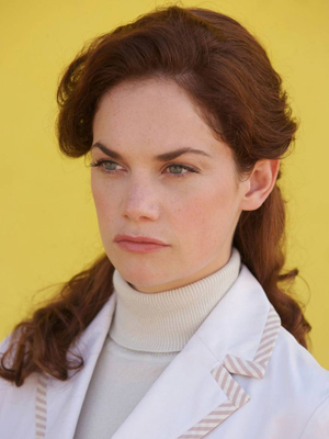 Ruth Wilson; Ashford,Surrey,İngiltere doğumlu İngiliz  oyuncu