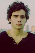 Toby Sebastian; Oxford,Oxfordshire,İngiltere doğumlu İngiliz  oyuncu