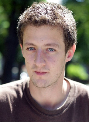 Dado Cosic; Kozarska Dubica, Bosna Hersek doğumlu Hırvat oyuncu