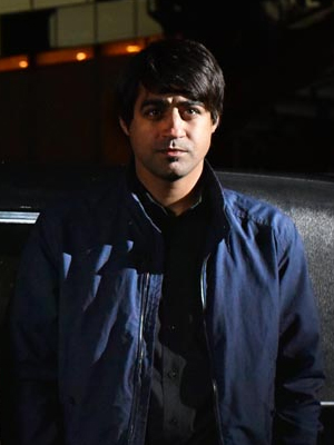 Simon Al-Bazoon; oyuncu