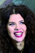 Mira Fornay; Bratislava, Slovakya doğumlu Mira Fornayová olarak da bilinen Slovak senarist, yapımcı, yönetmen