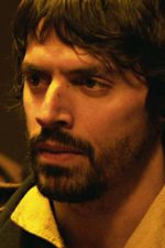 Gonçalo Waddington; Lizbon, Portekiz doğumlu Gonçalo Filipe Waddington Marques de Oliveira olarak da bilinen Portekizli oyuncu