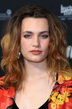 Ella Rumpf; Paris, Fransa doğumlu İsviçreli oyuncu