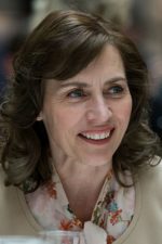 Saskia Reeves; Paddington,Londra,İngiltere doğumlu İngiliz  oyuncu