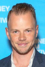 Jeffrey Walker; Melbourne, Victoria, Avustralya doğumlu Avustralyalı yönetmen, oyuncu, senarist, idari yapımcı