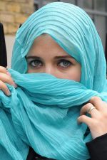 Waad al-Kateab; Suriyeli görüntü yönetmeni, senarist, yapımcı