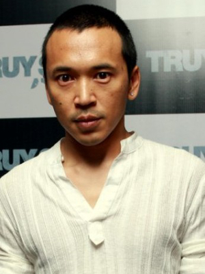 Wych Kaosayananda; Taylandlı yönetmen, görüntü yönetmeni, senarist