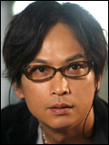 Kippei Shiina; Masayoshi Iwaki,Shiina Kippei olarak da bilinen Japon oyuncu
