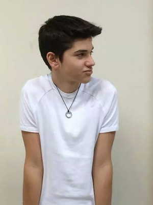 Yiğit Ege Yazar; Türk oyuncu