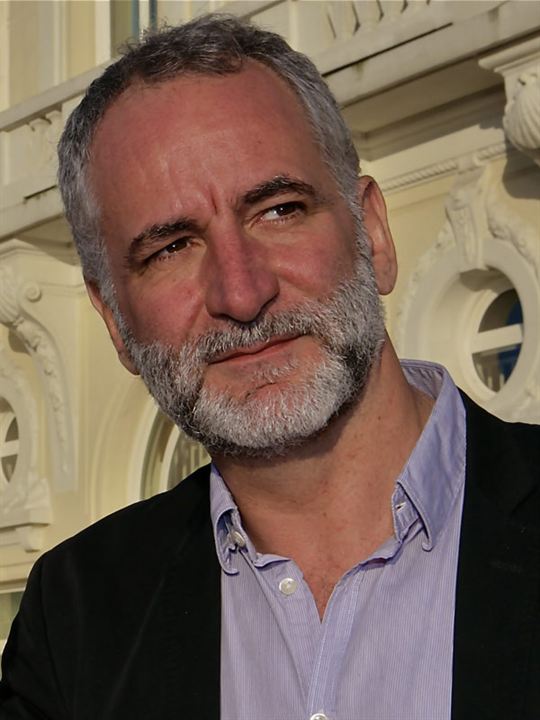 Brice Cauvin; Fransız diyalog yazarı, senarist, yönetmen