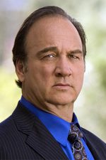 James Belushi; James Adam Belushi, Jim Belushi olarak da bilinen Amerikalı oyuncu, besteci, idari yapımcı