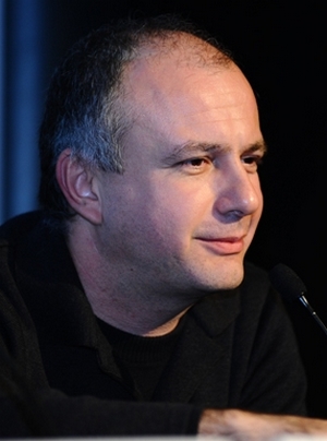 Hakan Kurşun; Türk yönetmen