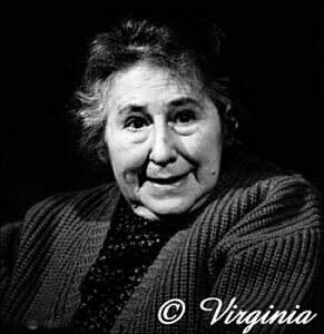 Annemarie Marks-Rocke; Mannheim, Baden-Württemberg, Almanya  doğumlu Alman oyuncu