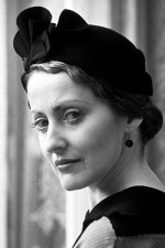 Pauline Moran; Blackpool,Lancashire,İngiltere doğumlu İngiliz oyuncu