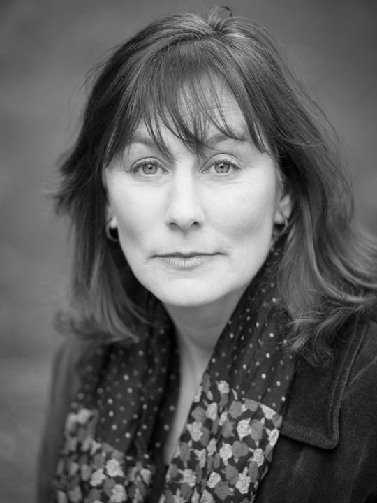 Leanne Pooley ; Kanadalı  senarist, yönetmen