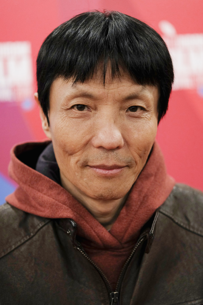 Zhao Xiaoding; Pekin, Çin doğumlu Xiaoding Zhao olarak da bilinen Çinli görüntü yönetmeni