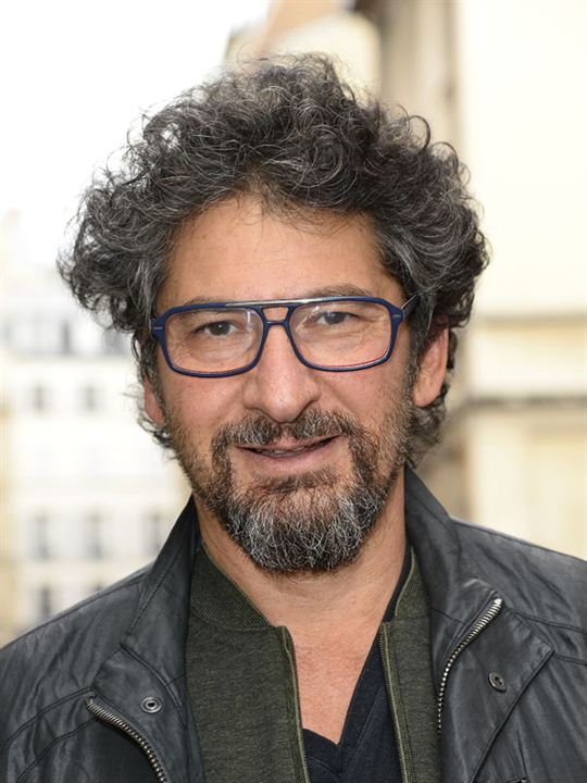 Radu Mihaileanu; Fransız senarist, yönetmen, yapımcı