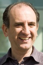 Armando Iannucci; Glasgow,İskoçya doğumlu Armando Giovanni Iannucci olarak da bilinen İskoç  senarist, yönetmen, idari yapımcı