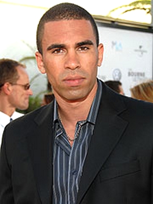 Joey Ansah; Londra,İngiltere doğumlu İngiliz  oyuncu, idari yapımcı