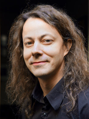 Kari Juusonen; yönetmen