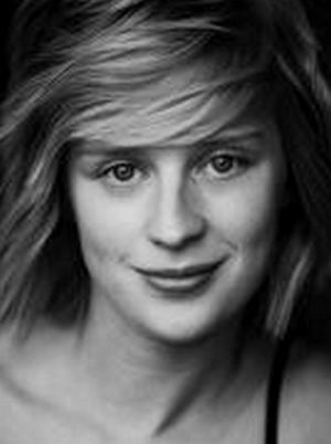 Victoria Bewick; oyuncu