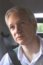 Julian Assange; Avustralyalı oyuncu