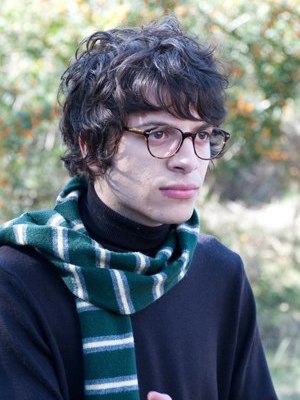 Dimitri Leonidas; Brent,Londra,İngiltere doğumlu İngiliz  oyuncu