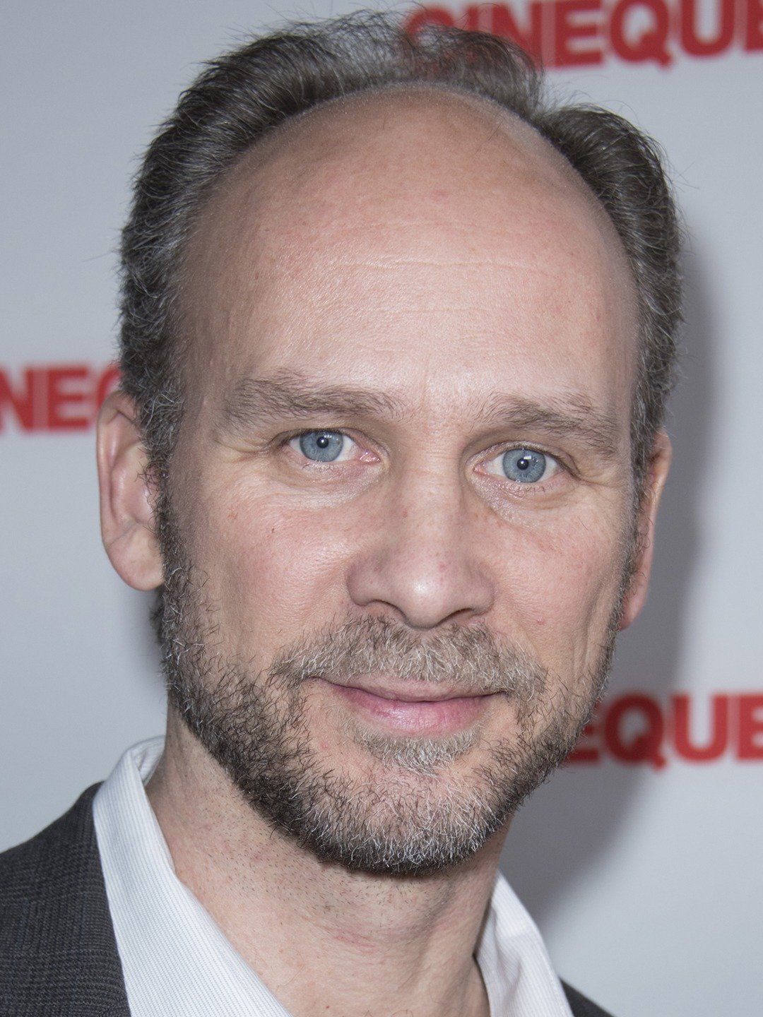 Vladimir Jon Cubrt; Hamilton,Ontario,Kanada doğumlu Kanadalı  oyuncu, yapımcı, yazar