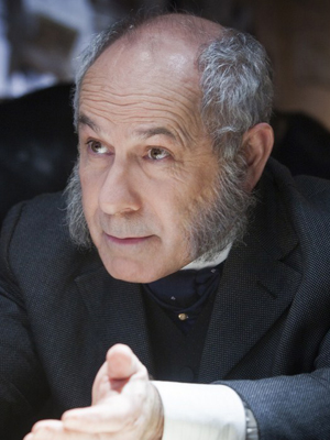 Nicholas Woodeson; İngiliz  oyuncu