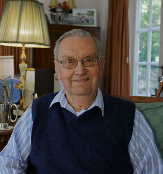 Oswald Morris; Ruislip,Hillingdon,İngiltere doğumlu İngiliz  görüntü yönetmeni