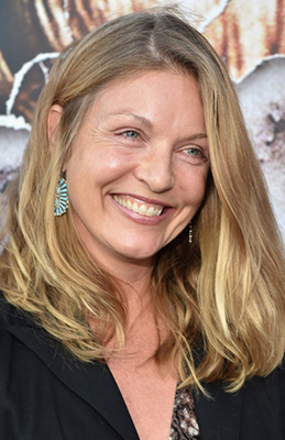Sheryl Lee; Sheryl Lynn Lee olarak da bilinen Amerikalı oyuncu