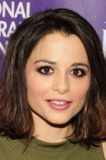 Stephanie Leonidas; Westminster,Londra,İngiltere doğumlu İngiliz  oyuncu