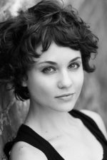 Tuppence Middleton; Bristol,İngiltere doğumlu İngiliz  oyuncu