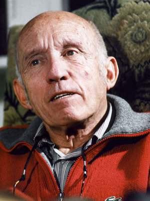 José Giovanni; Joseph Antoine Damiani olarak da bilinen Fransız senarist, yazar, diyalog yazarı